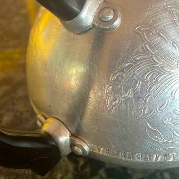 Classic English Swan Brand teapot - Picture 11 of 11